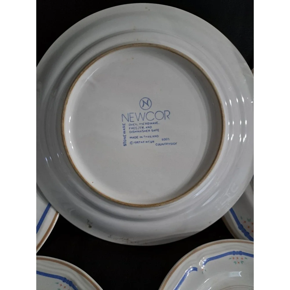 Vintage Kitchen NEWCOR Stoneware Countryside Geese Cottage Farmhouse‎ Dish Set